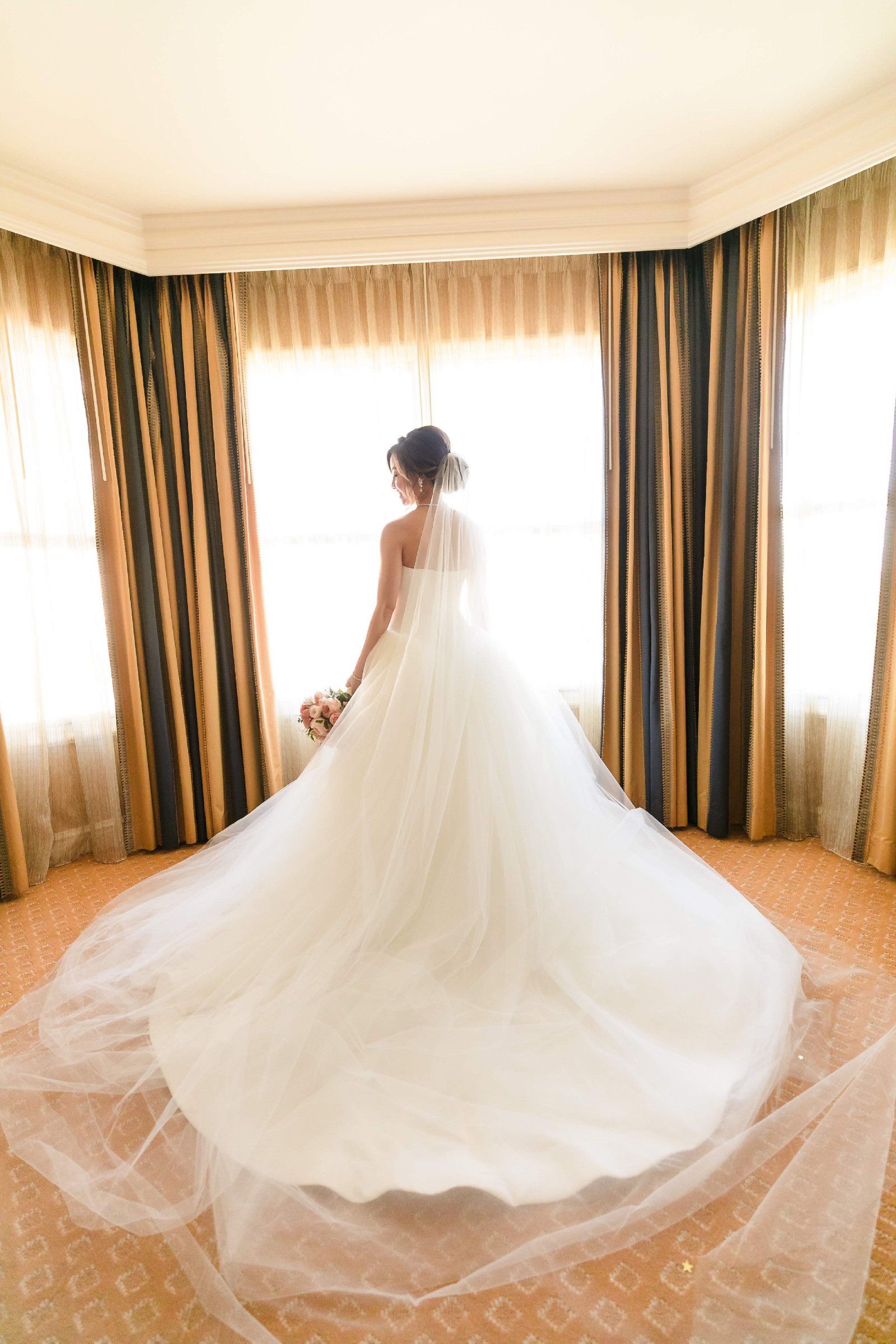 Vera Wang Fernanda Preowned Wedding Dress Save 52% - Stillwhite