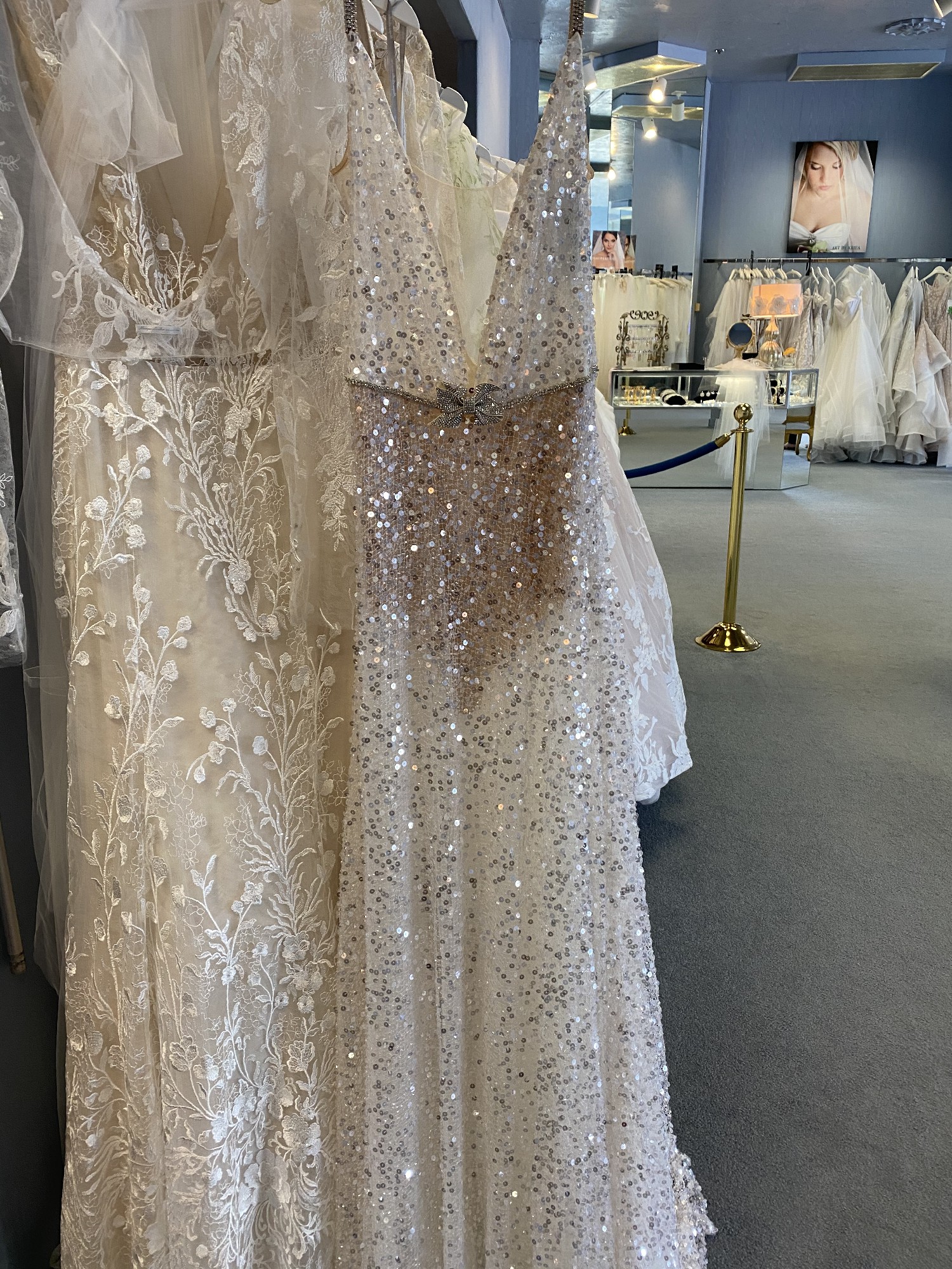 galia lahav still white
