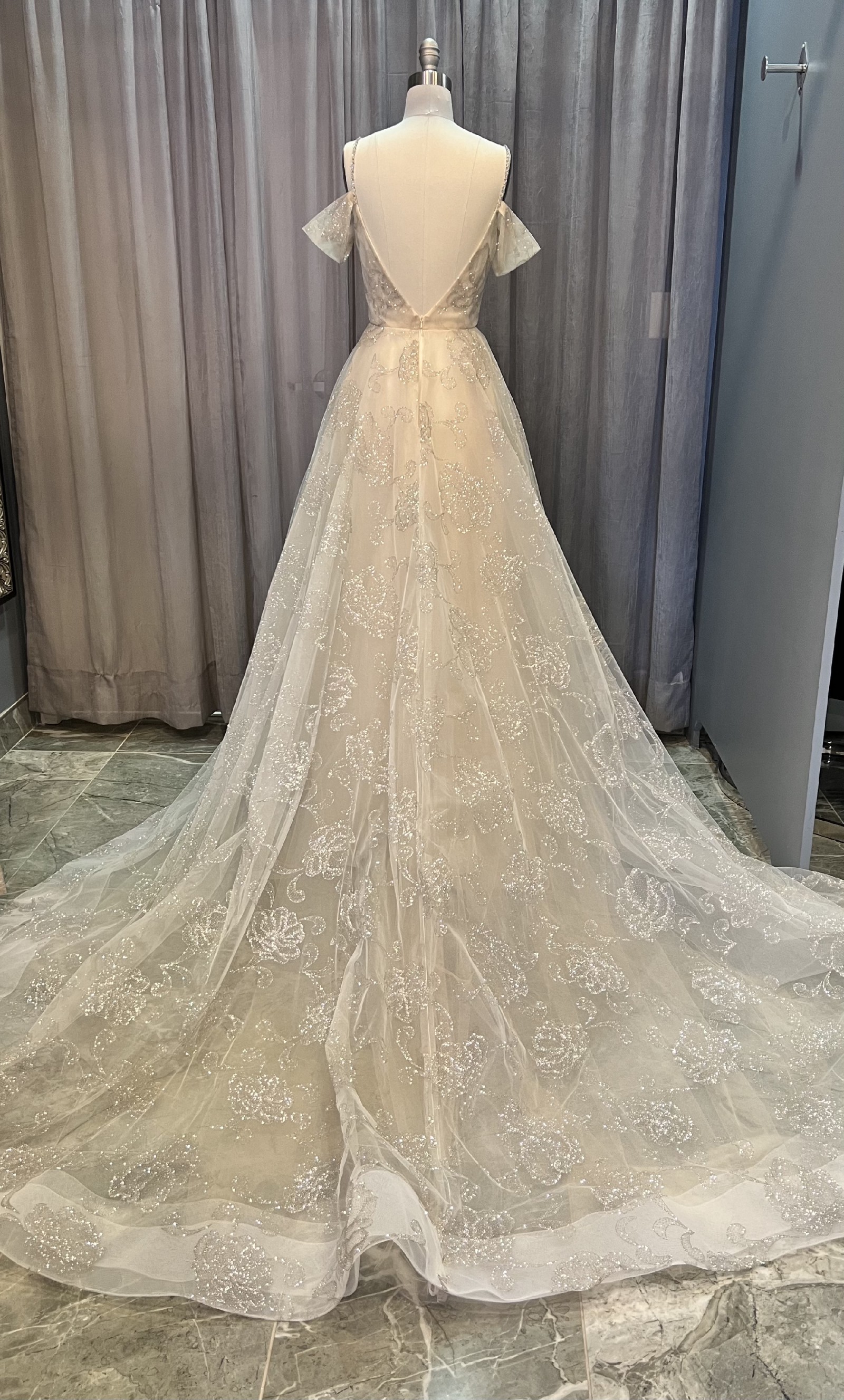 Lazaro shop emma gown