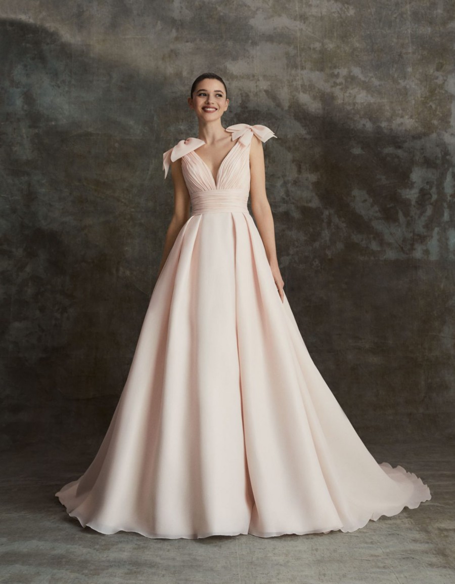 Alberto Palatchi at Kleinfeld Alberto Palatchi at Kleinfeld