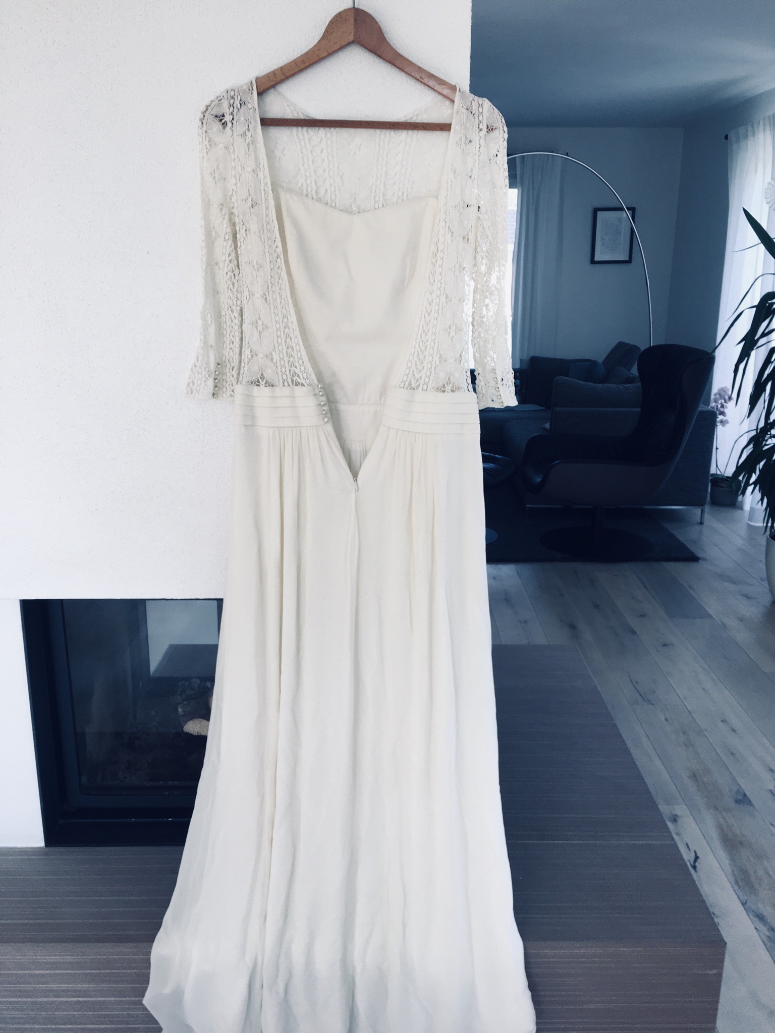 Laure de Sagazan Palma Used Wedding Dress Save 46% - Stillwhite