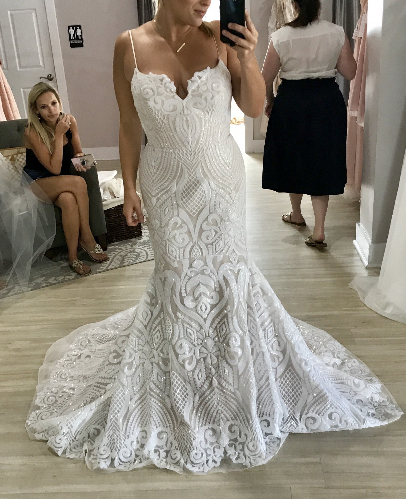 Blush by Hayley Paige West Second Hand Wedding Dress Save 42% - Stillwhite