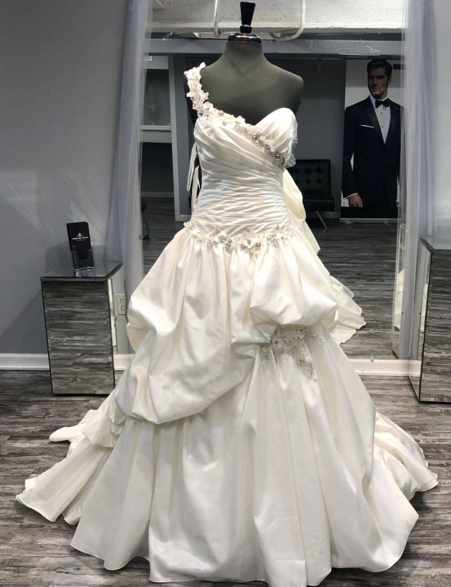 princess tiana wedding dress alfred angelo Alfred Angelo, 204; Tiana Disney Princess New Wedding Dress Save 67%