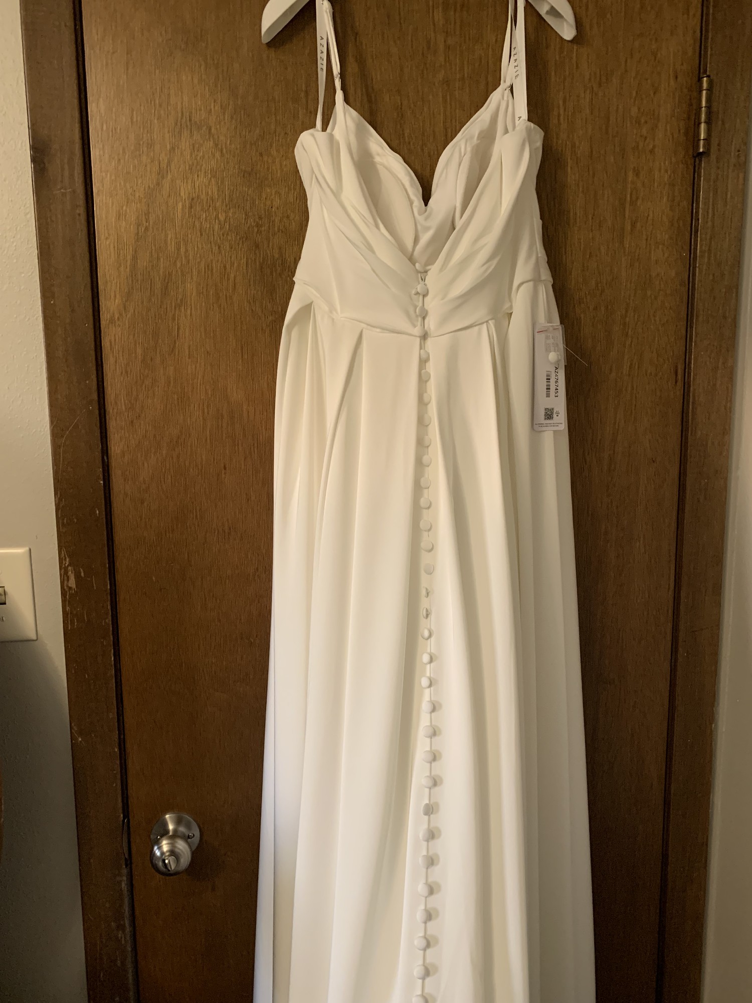 Azazie New Wedding Dress Save 37% - Stillwhite