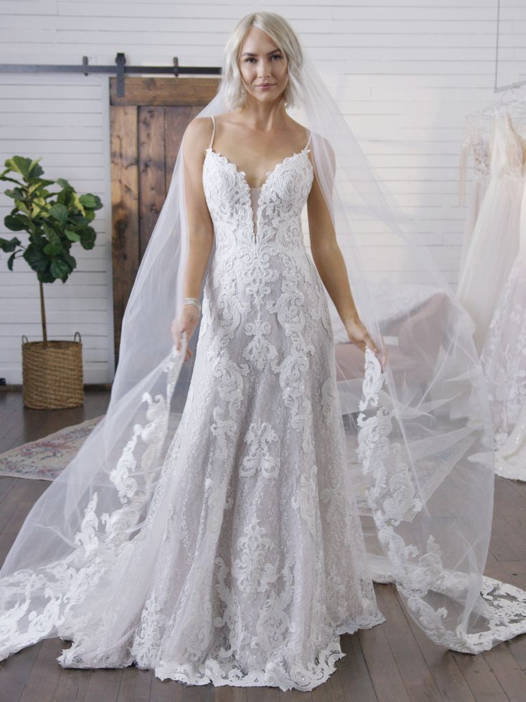 Maggie Sottero Tuscany - with detachable sleeves Sample Wedding Dress ...