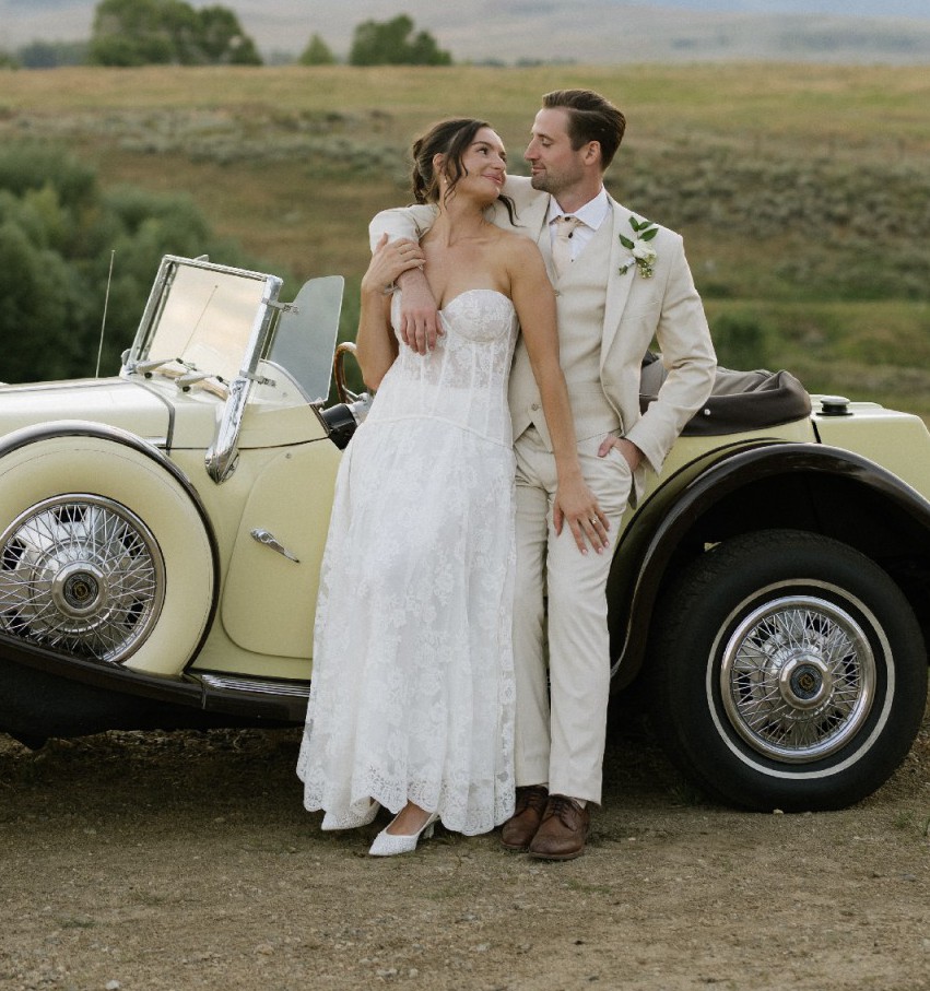 V. Chapman, The Carolena Set in White Chantilly Lace Wedding Dress Save 20%  - Stillwhite