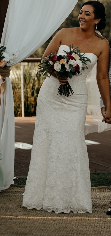 Mia Solano Belle Preowned Wedding Dress On Sale 60 Off