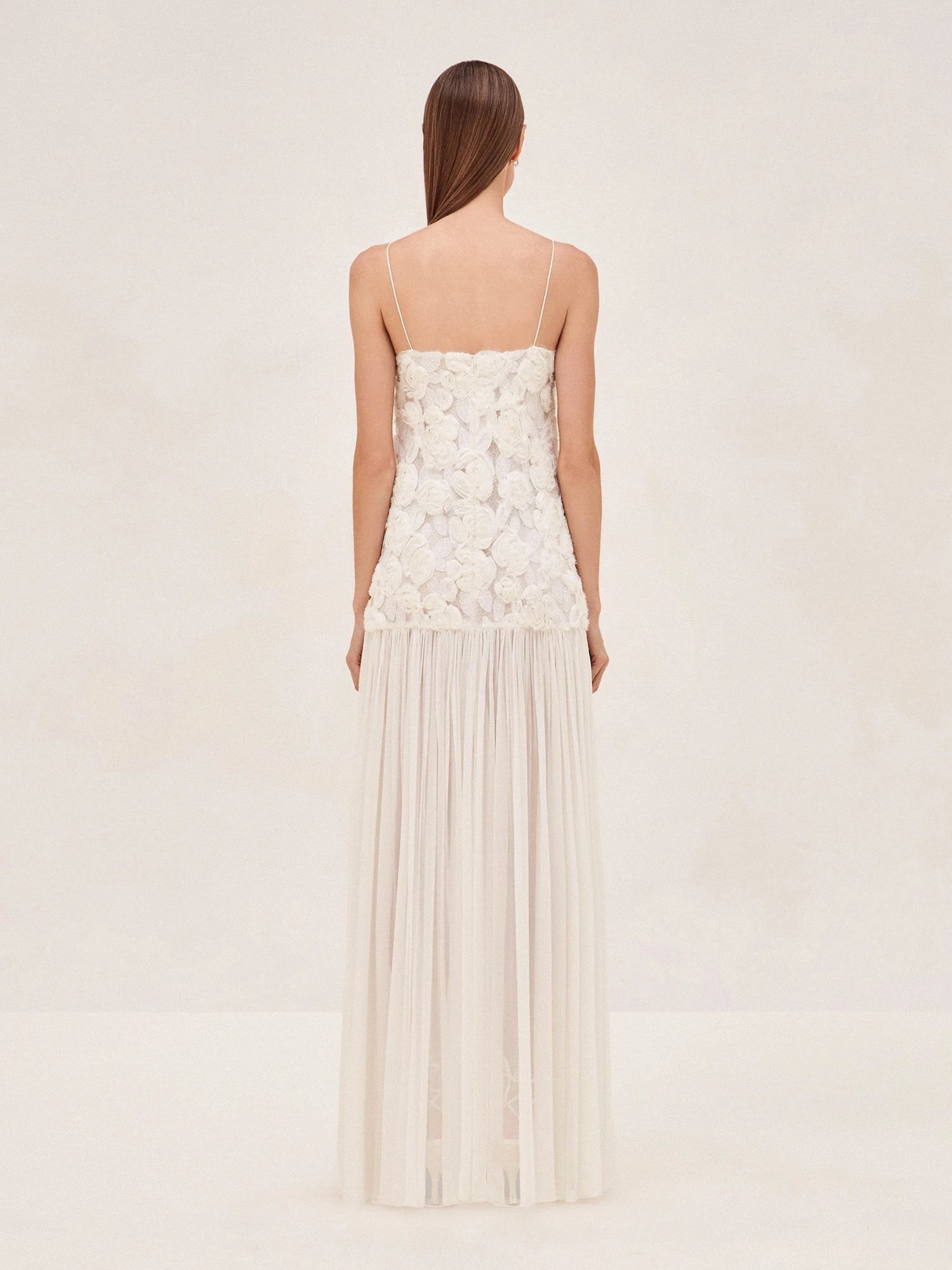 ALEXIS アレクシス ノースリーブ M 白 【古着】【中古】【送料無料】 Alexis, Natalina Dress New Wedding Dress Save 48% - Stillwhite
