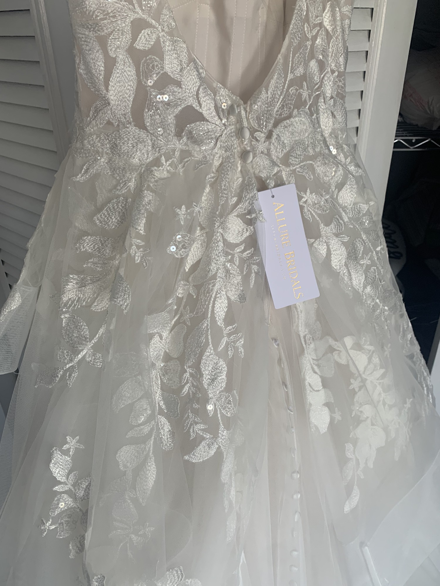 Allure Bridals Style Number 9721 New Wedding Dress Save 73 Stillwhite 9853