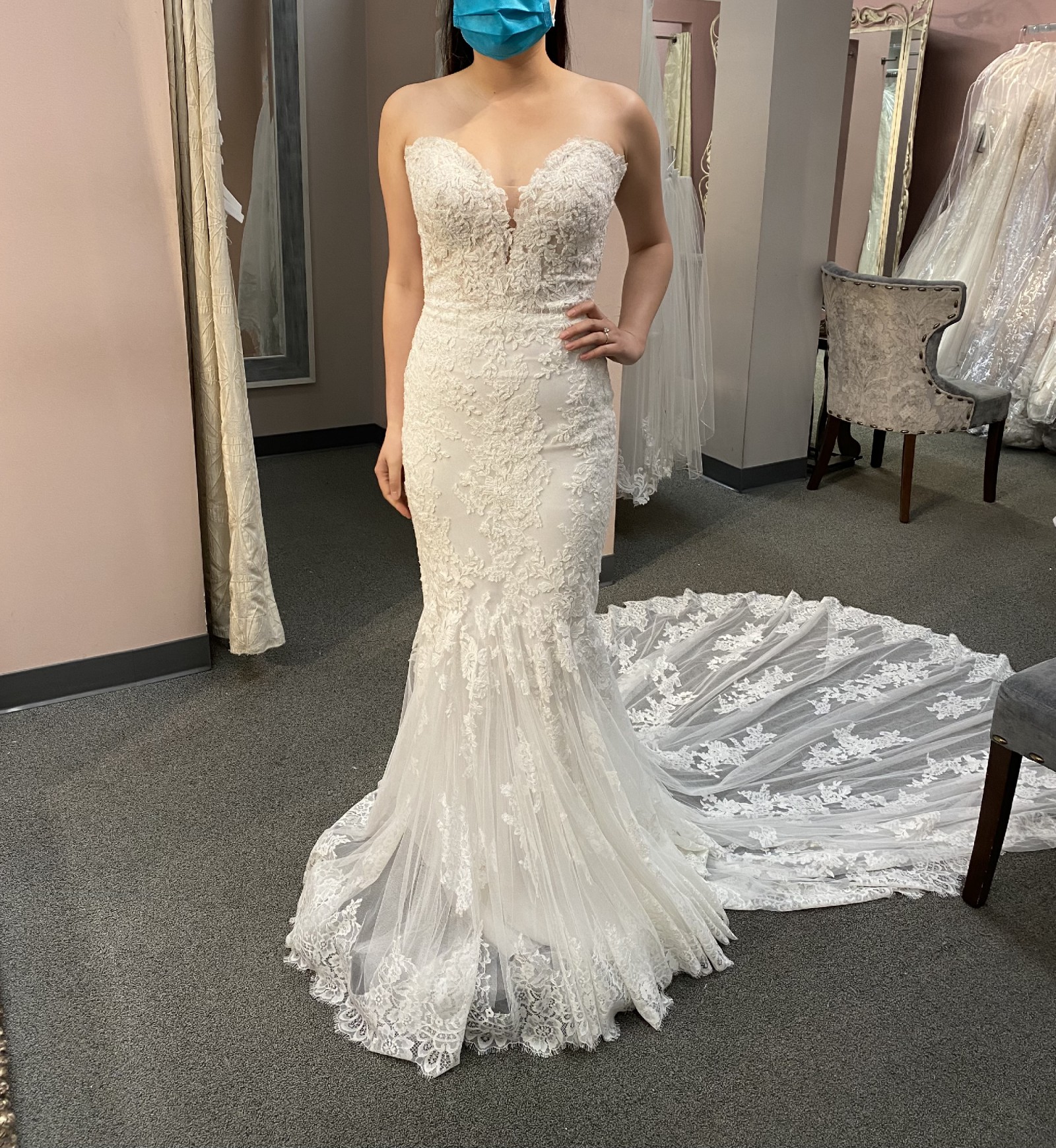 Pronovias shop ermin dress