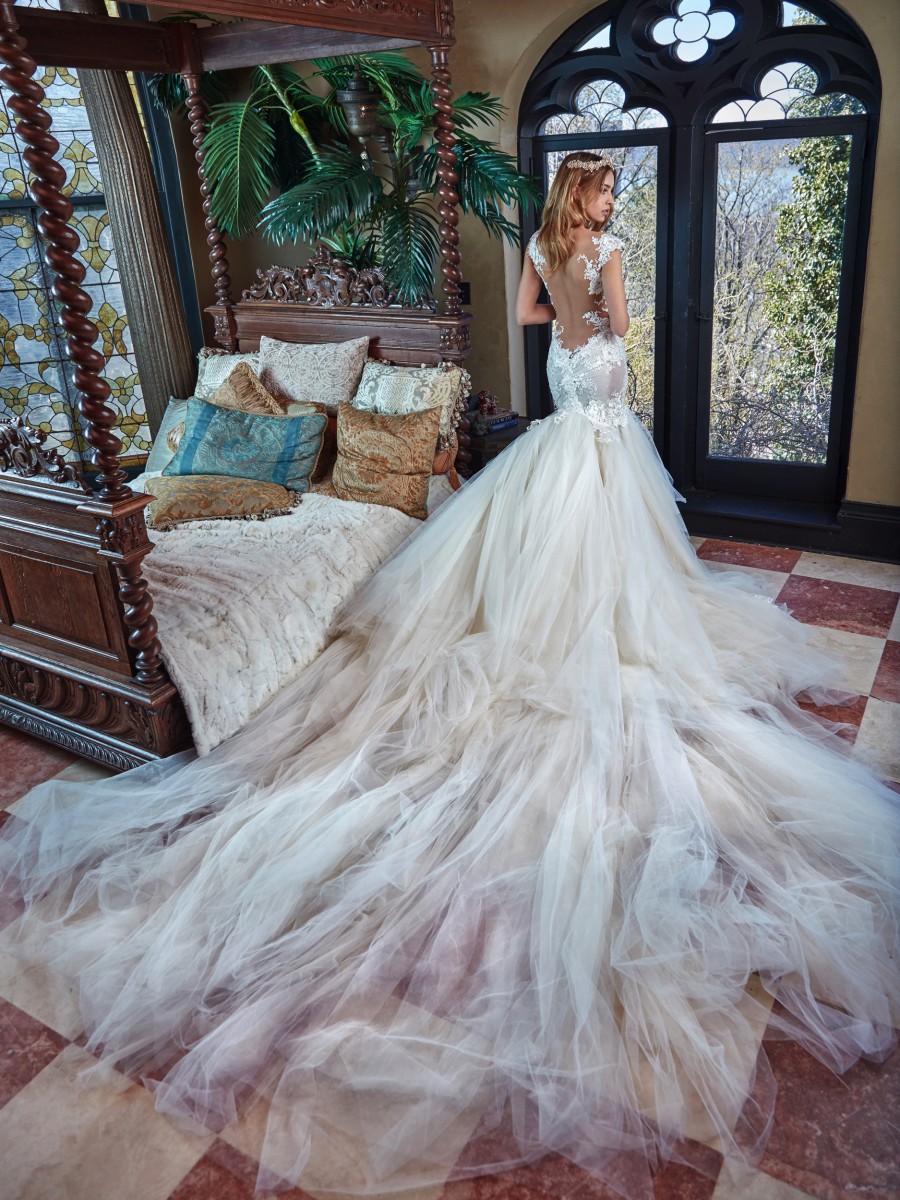 Galia Lahav Galia Lahav