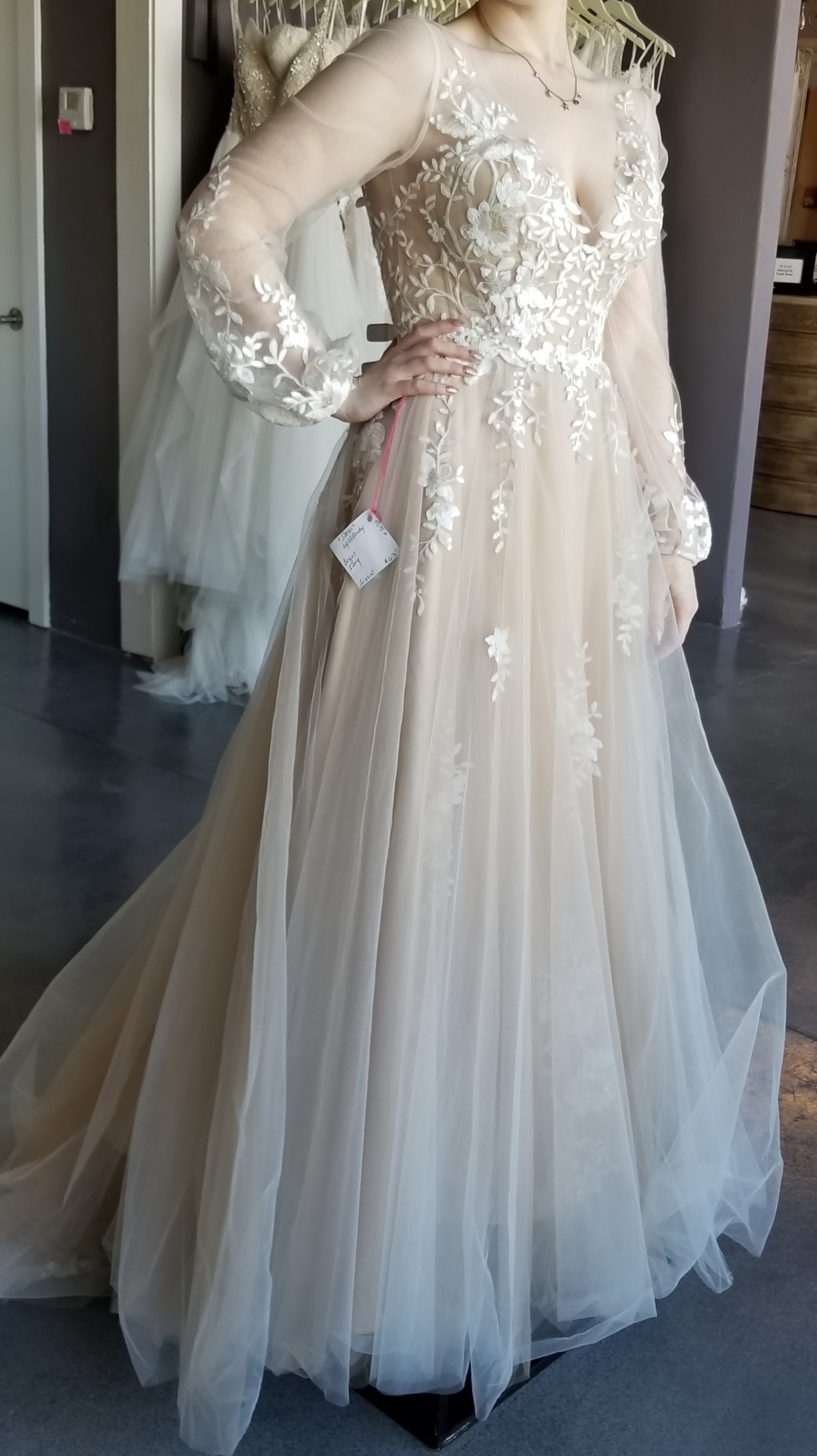 Saros by willowby discount