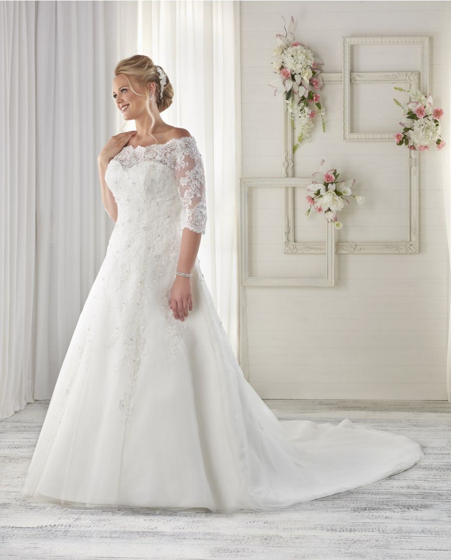 Bonny Bridal Unforgettable 1614 w/belt Used Wedding Dress Save 75