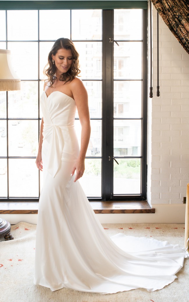 Alon Livne Wedding Dress Save 75 Stillwhite