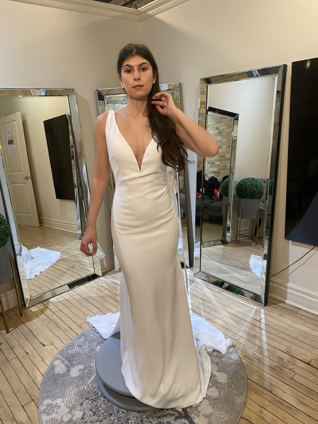 pronovias aiko