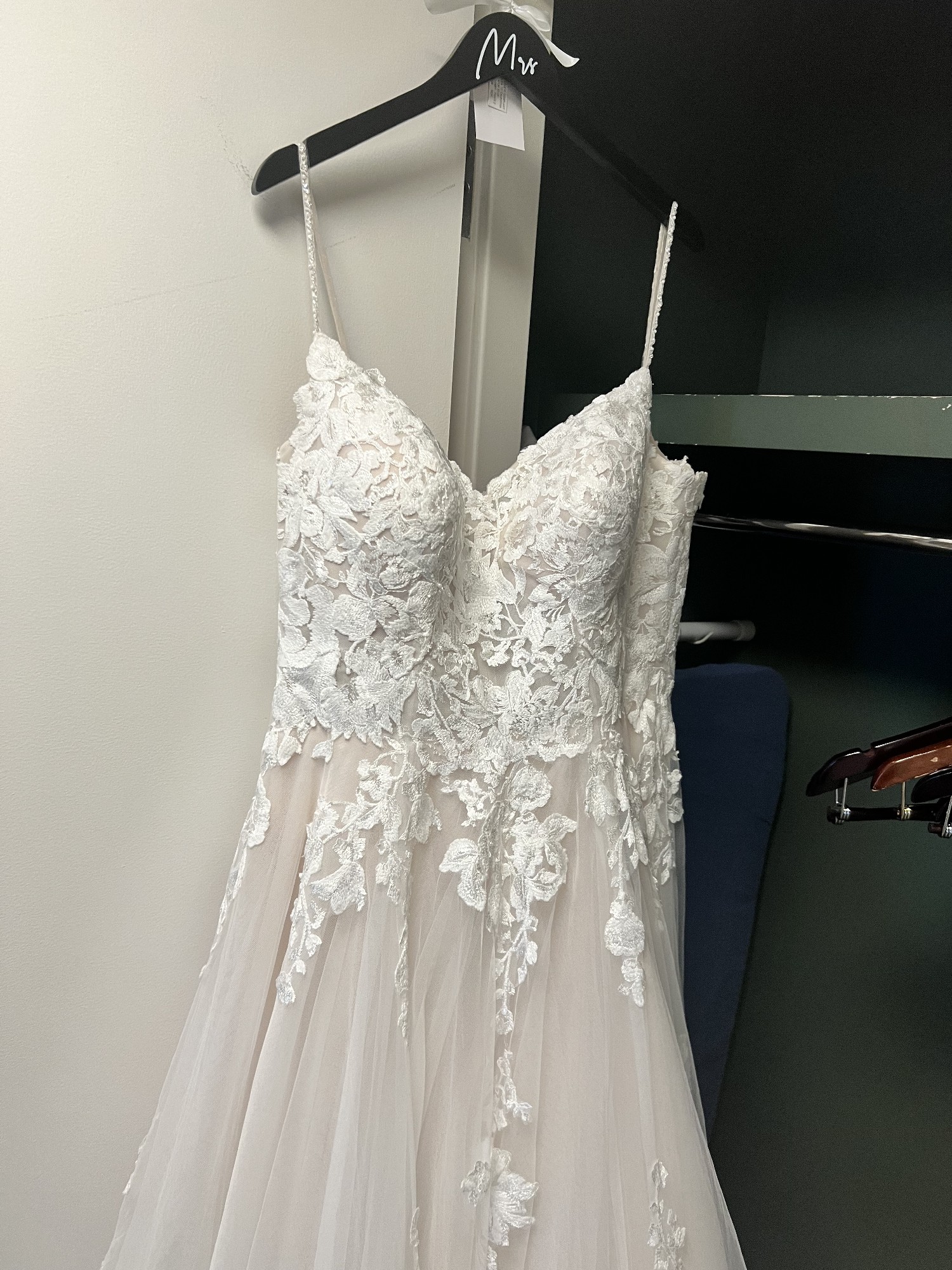 The Bridal Boutique, D3100 Ivory Lace and Tulle over Moscato Gown Wedding Dress Save 45% - Stillwhite The Bridal Boutique, D3100 Ivory Lace and Tulle over Moscato Gown Wedding Dress Save 45% - Stillwhite