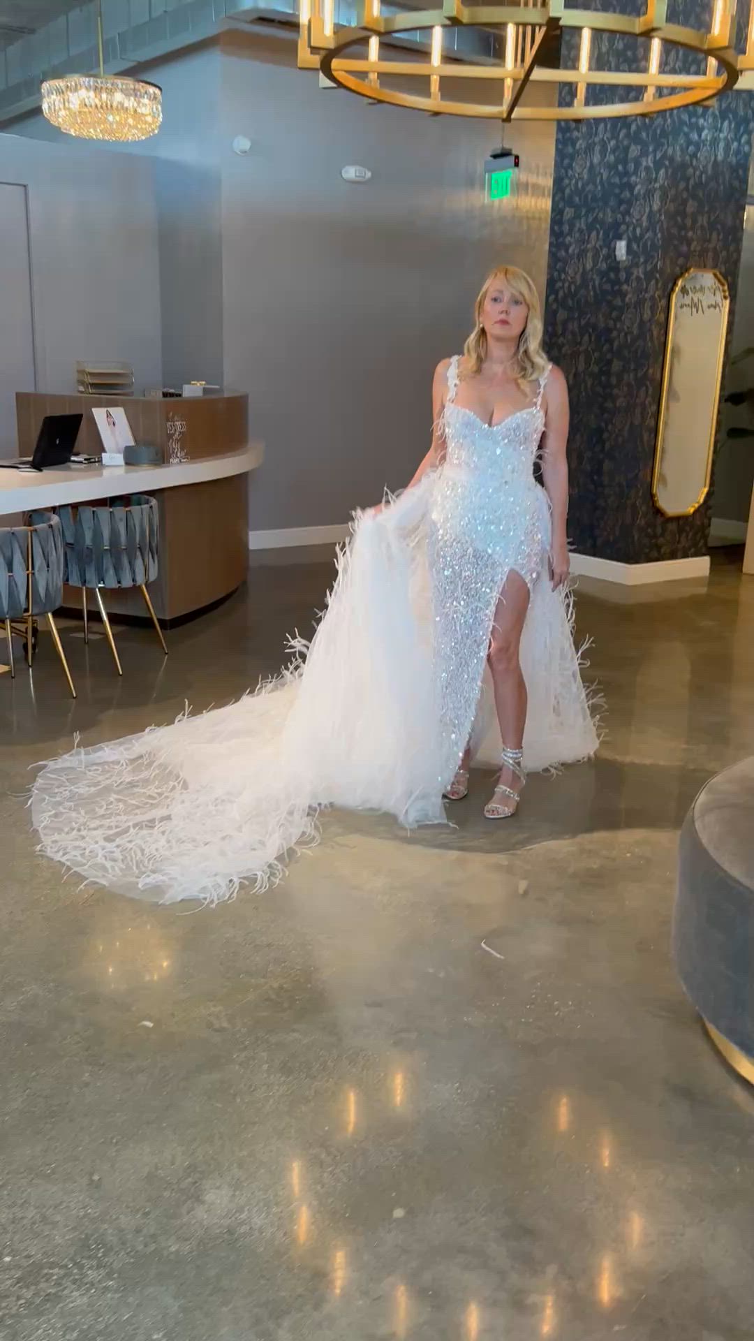 Galia Lahav, Bebe overskirt