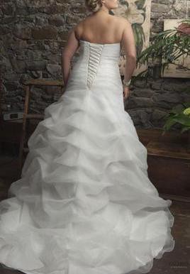 Callista Bridal Tampa New Wedding Dress On Sale 36 Off Stillwhite