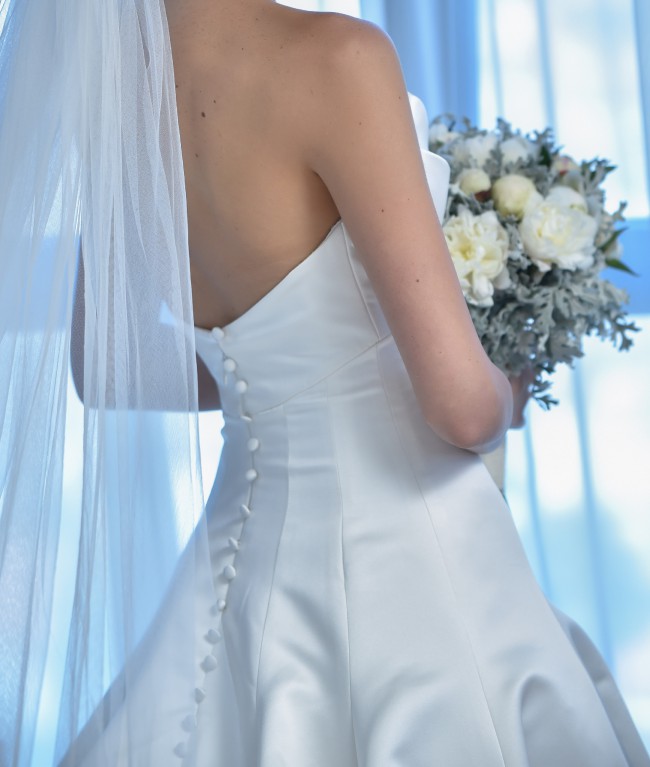 monique lhuillier kingsley