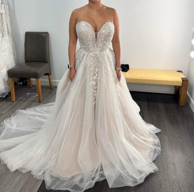 Allure Bridals New Wedding Dress Save 47% - Stillwhite