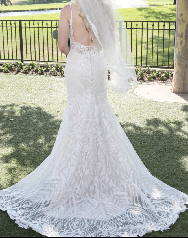 allure bridal 9508