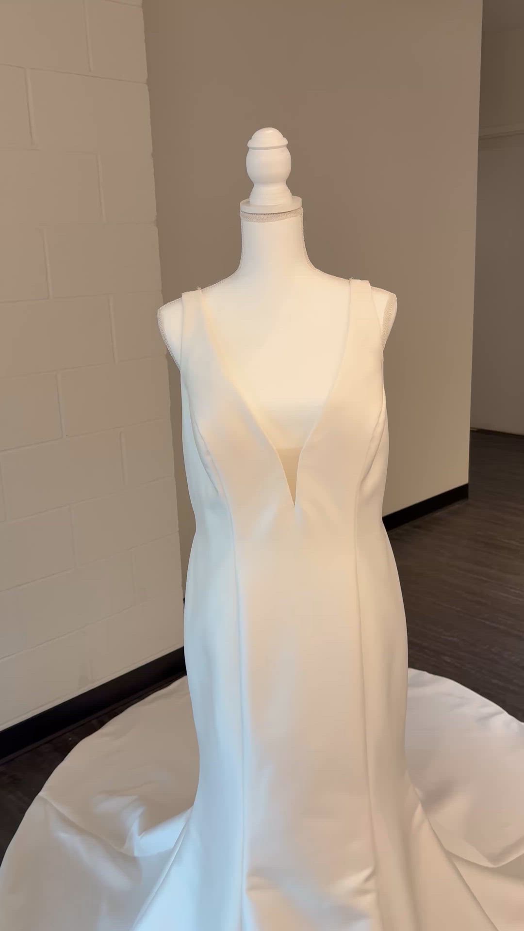 Allure Bridals, Elizabeth A1258