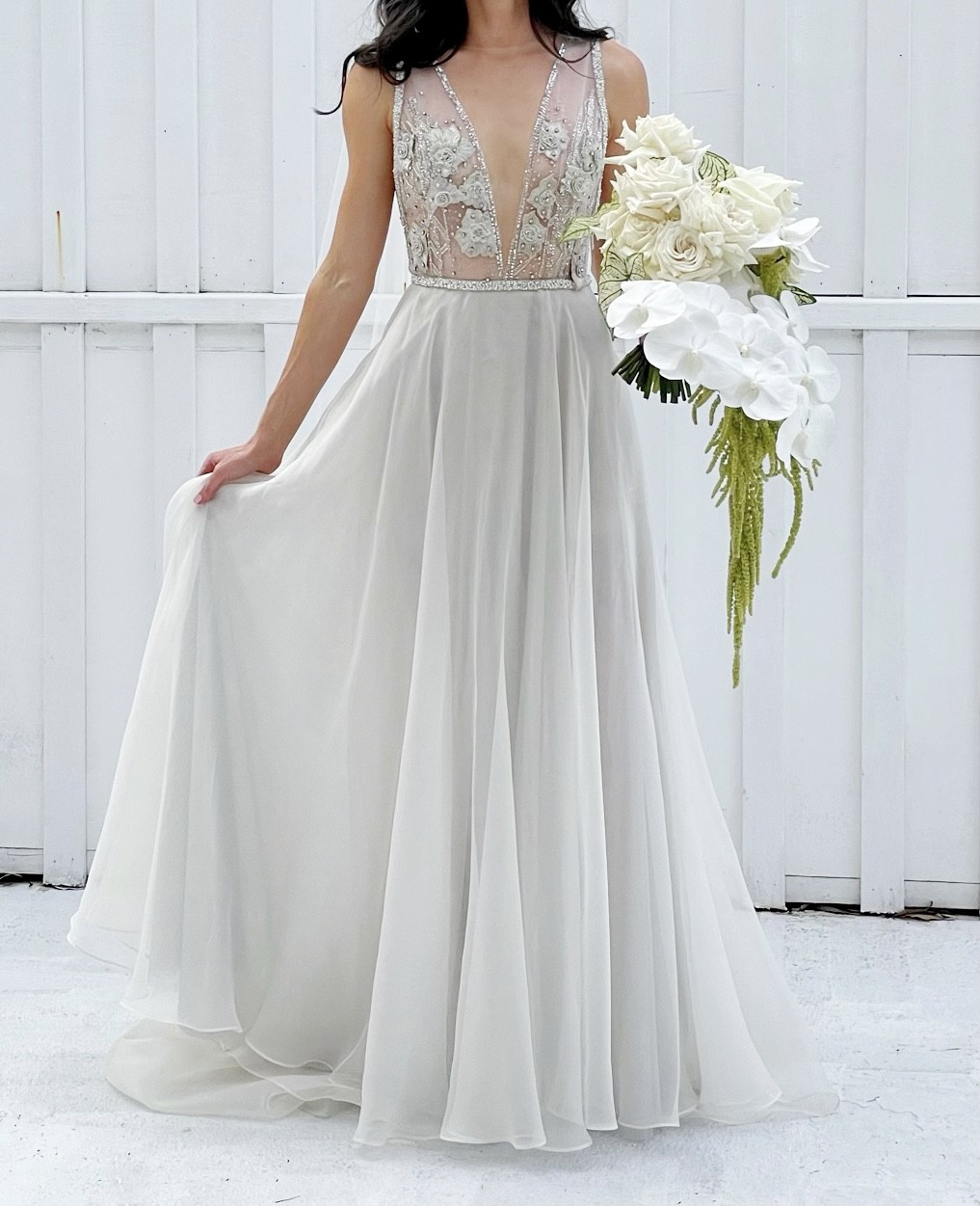 Suzanne Harward Aurora Gown Preloved Wedding Dress Save 78% - Stillwhite