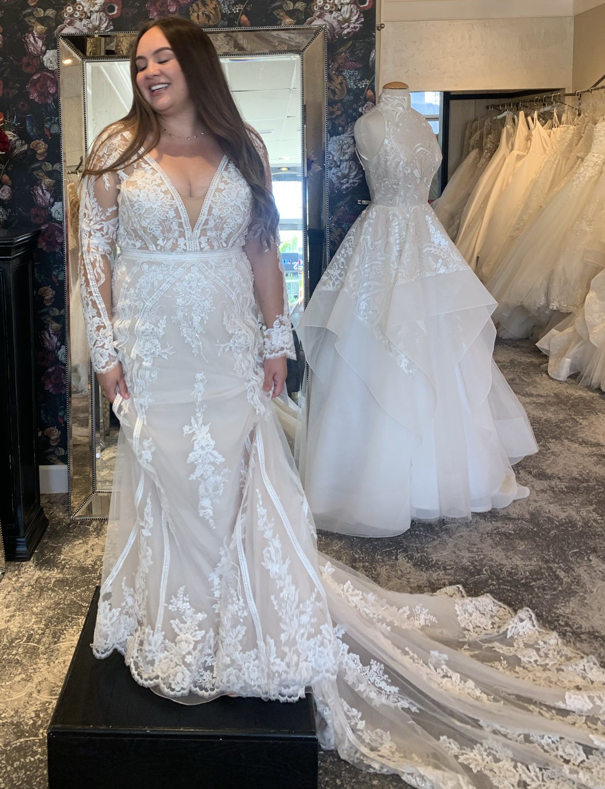 Pronovias Andrews New Wedding Dress Save 40% - Stillwhite