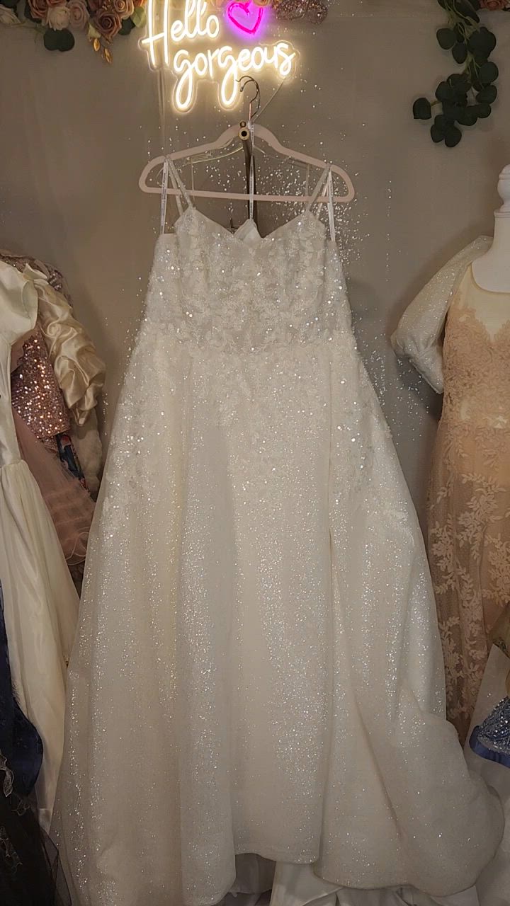 Essense of Australia, D3812, Sparkling Princess A-Line Wedding Gown