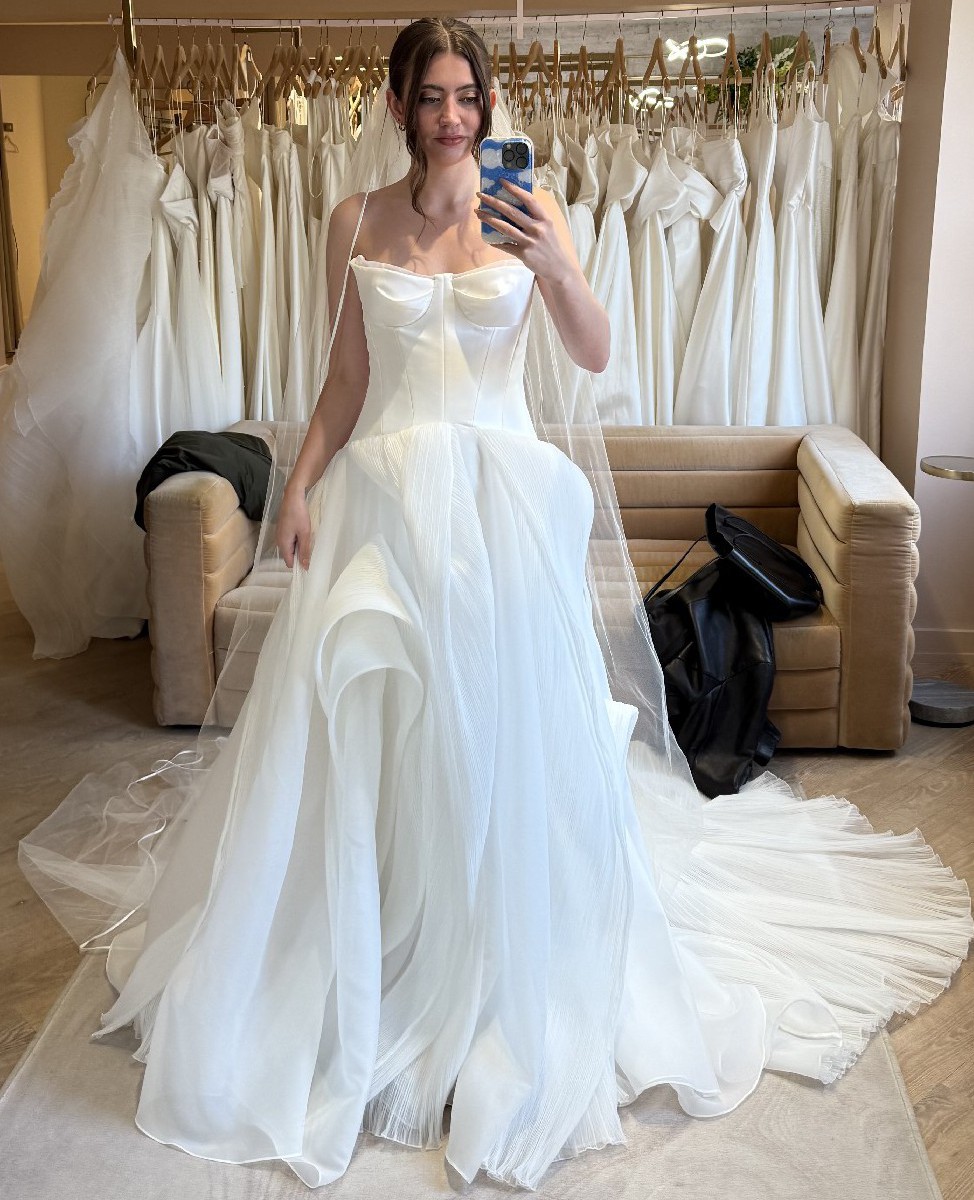 stillwhite wedding dress Moon River Women's Bubble Skirt Midi Dress - White main image 1