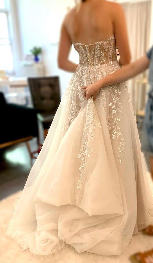 Allure Bridals New Wedding Dress Save 62% - Stillwhite