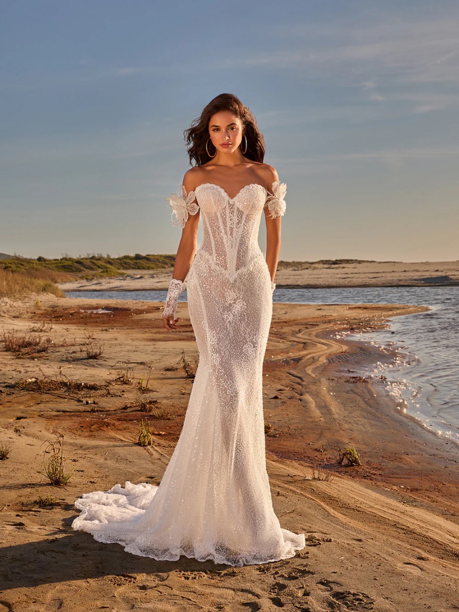 Galia Lahav Galia Lahav