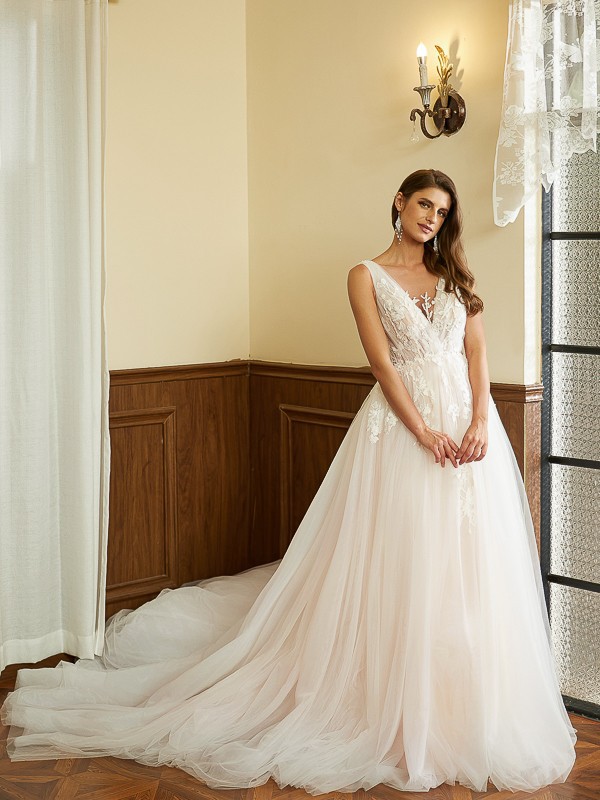 lace beach wedding dresses Ivory Lace A-line V-neck Long Sleeves Beach Wedding Dresses, Bridal Gown,  MW664