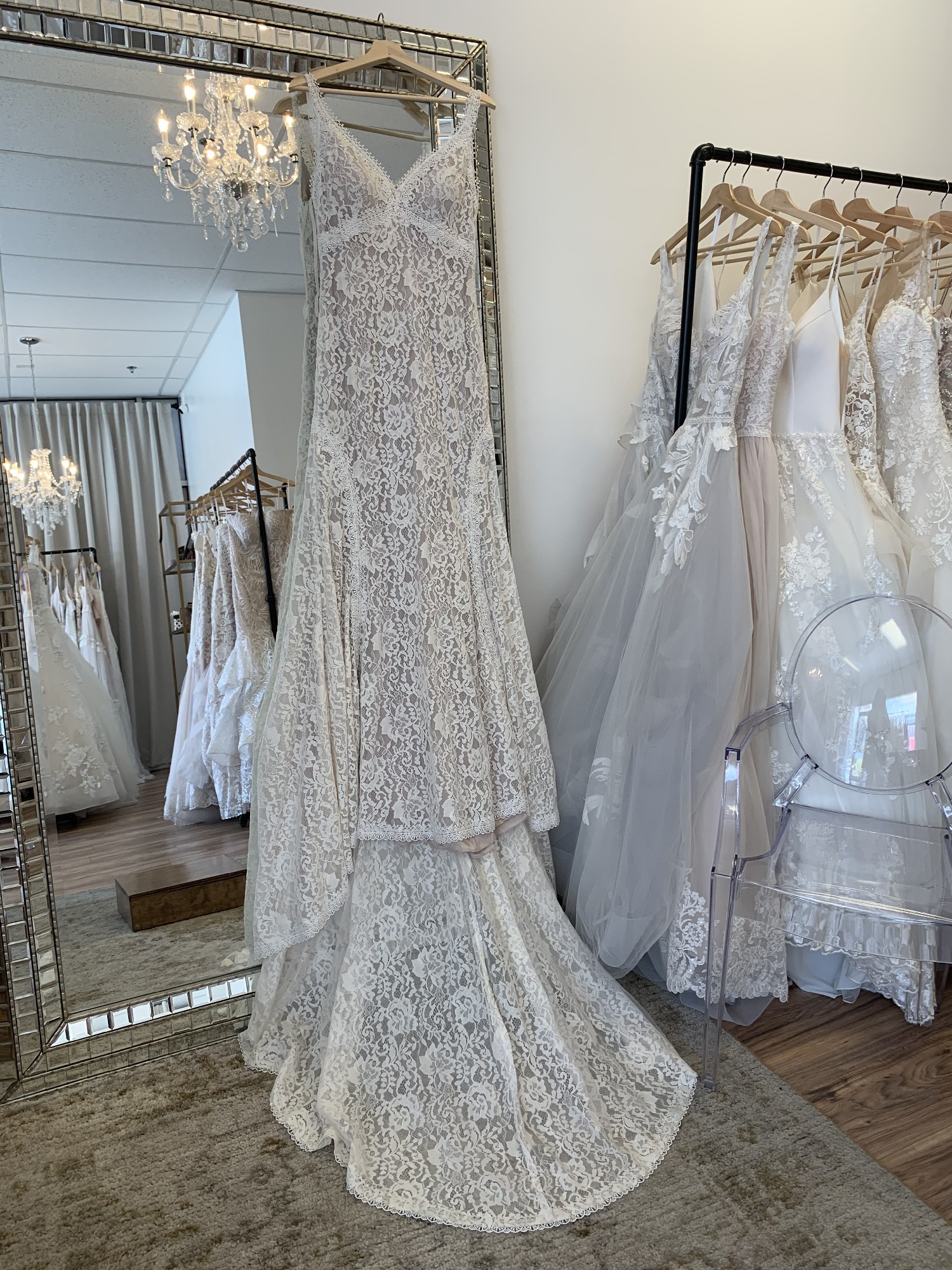 Wilderly Bride F145 - Dahlia Sample Wedding Dress Save 58% - Stillwhite