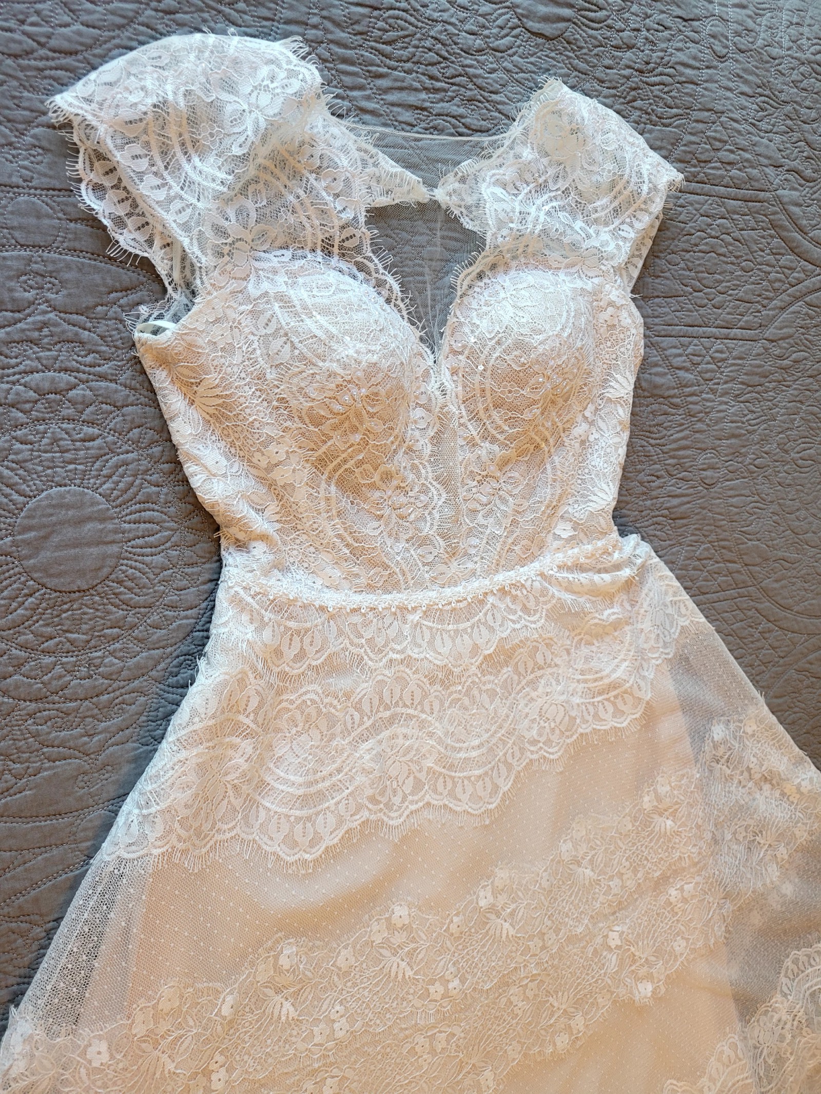 Melissa Sweet, Cap Sleeve Lace A-Line Wedding Gown Wedding Dress Save 85% -  Stillwhite
