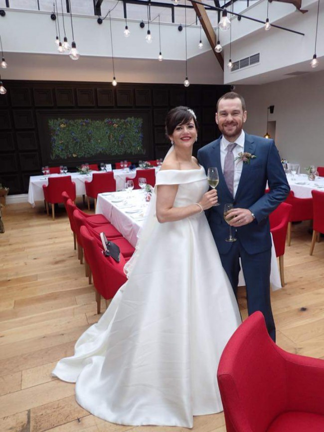 Alan Hannah Millie Preowned Wedding Dress on Sale 50% Off ...