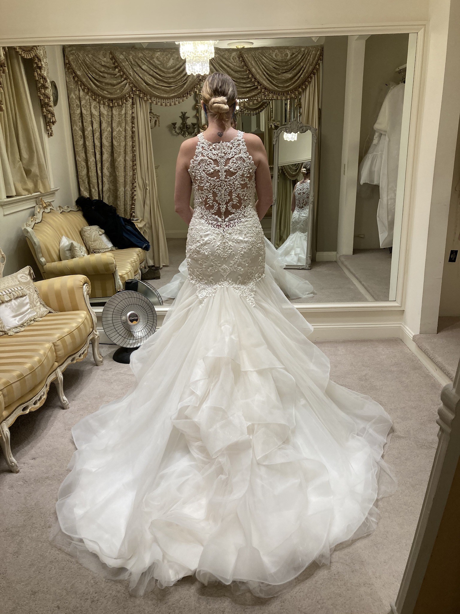 Veda on sale maggie sottero