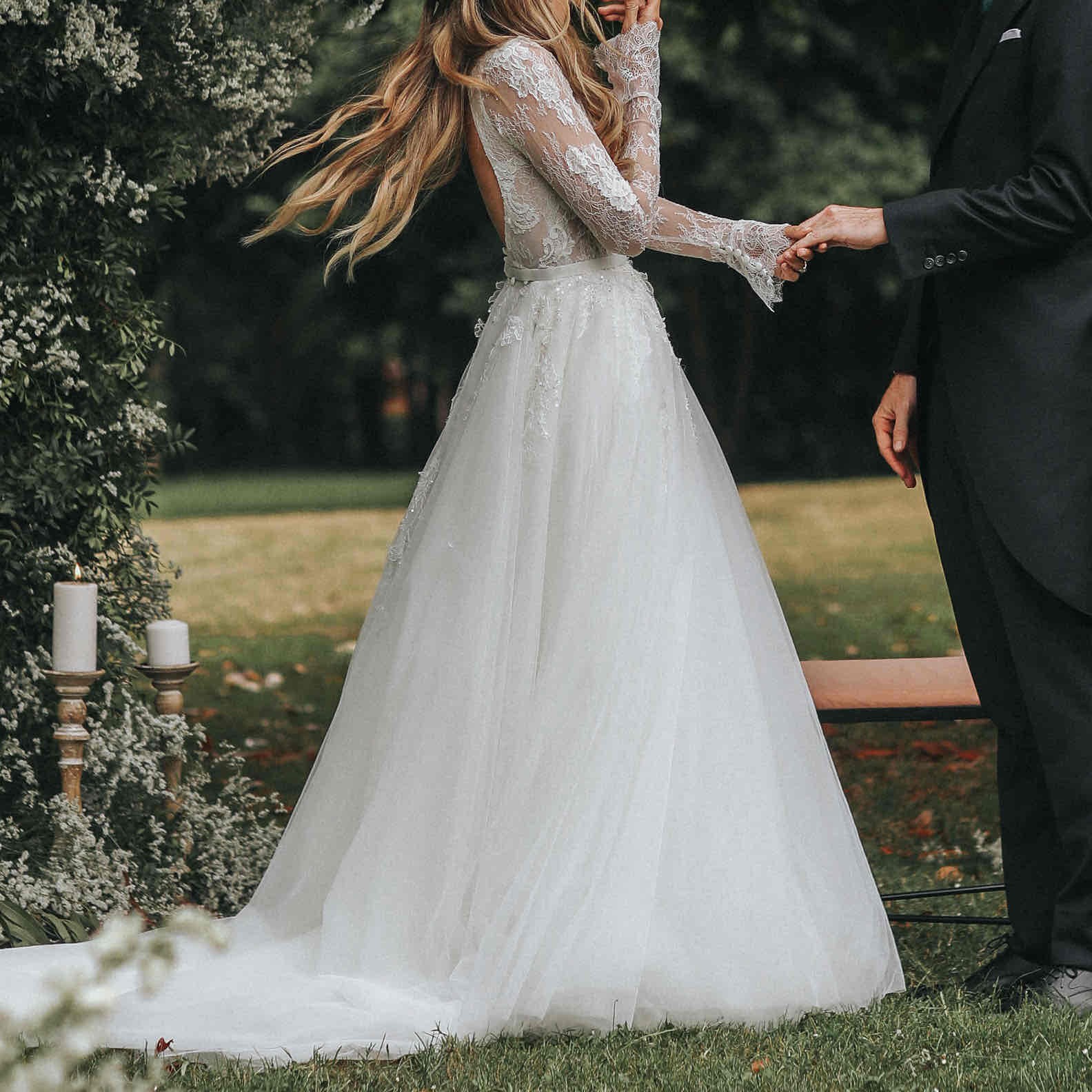 Long Sleeve Lace Backless Wedding Dress Flowy A-line V-neck Boho Wedding  Dress With Appliques