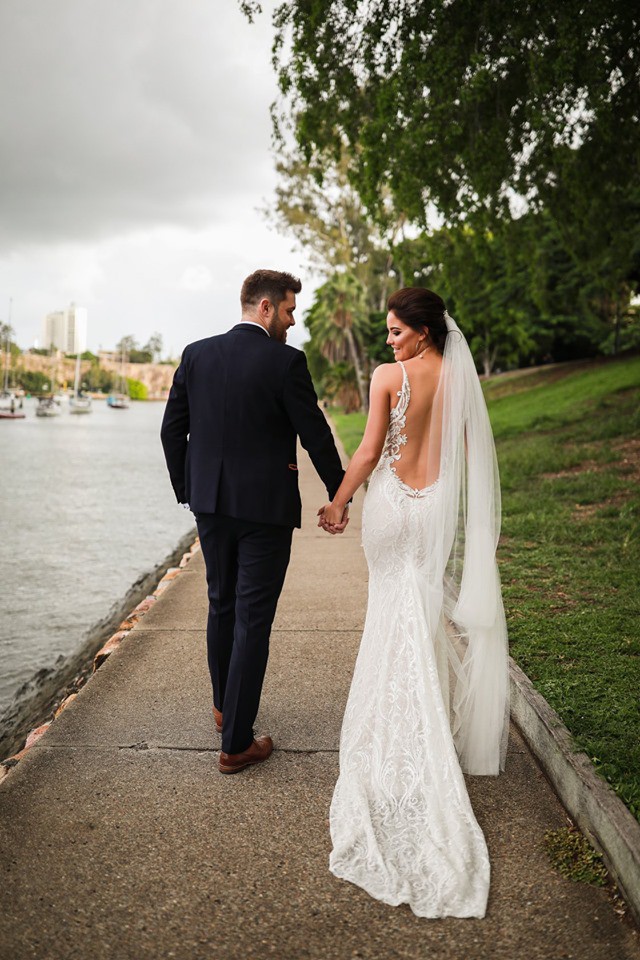 Shabi Israel Used Wedding Dress On Sale 63 Off Stillwhite