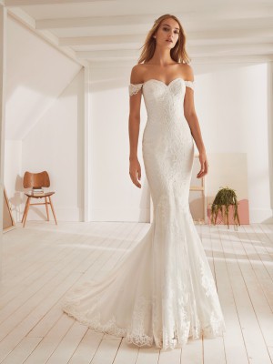 White One, Olanta Sample Wedding Dress Save 54% - Stillwhite