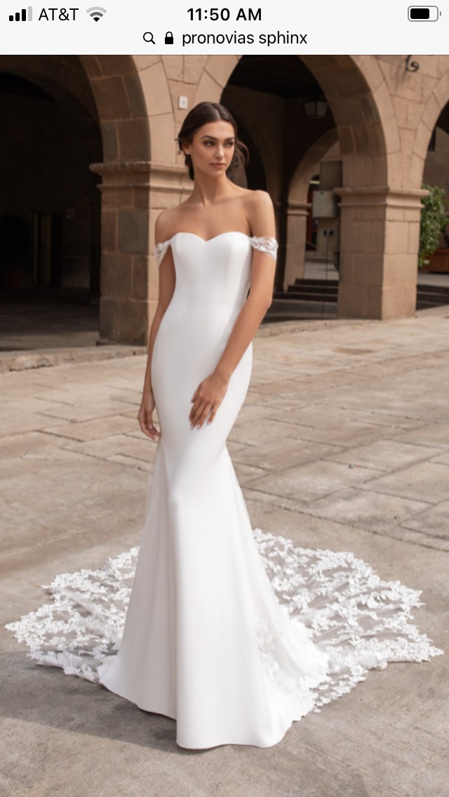 Pronovias, Syrinx Used Wedding Dress Save 66% - Stillwhite