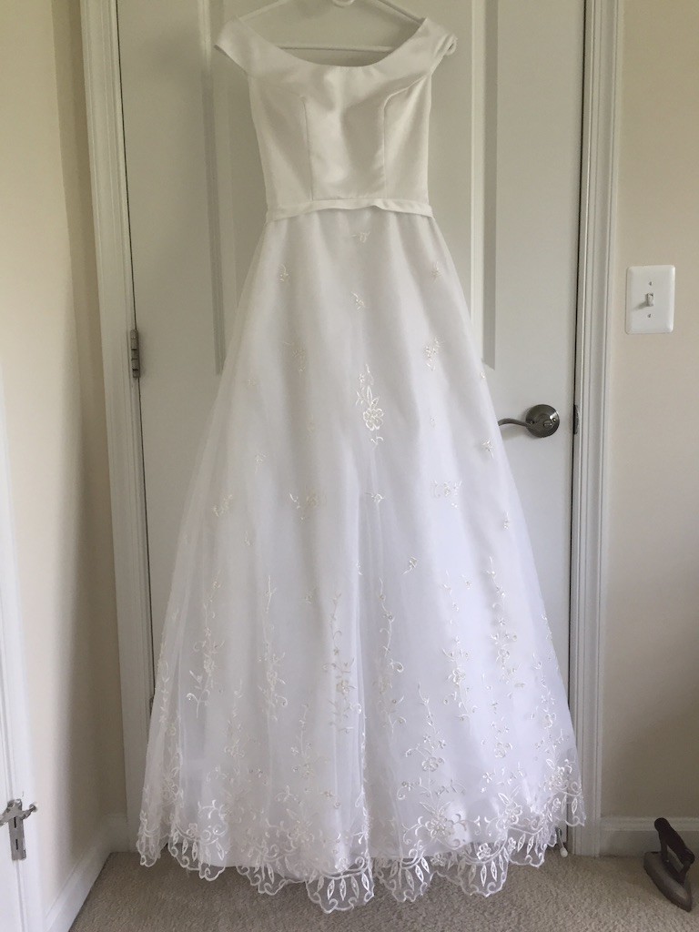 lady eleanor wedding dress