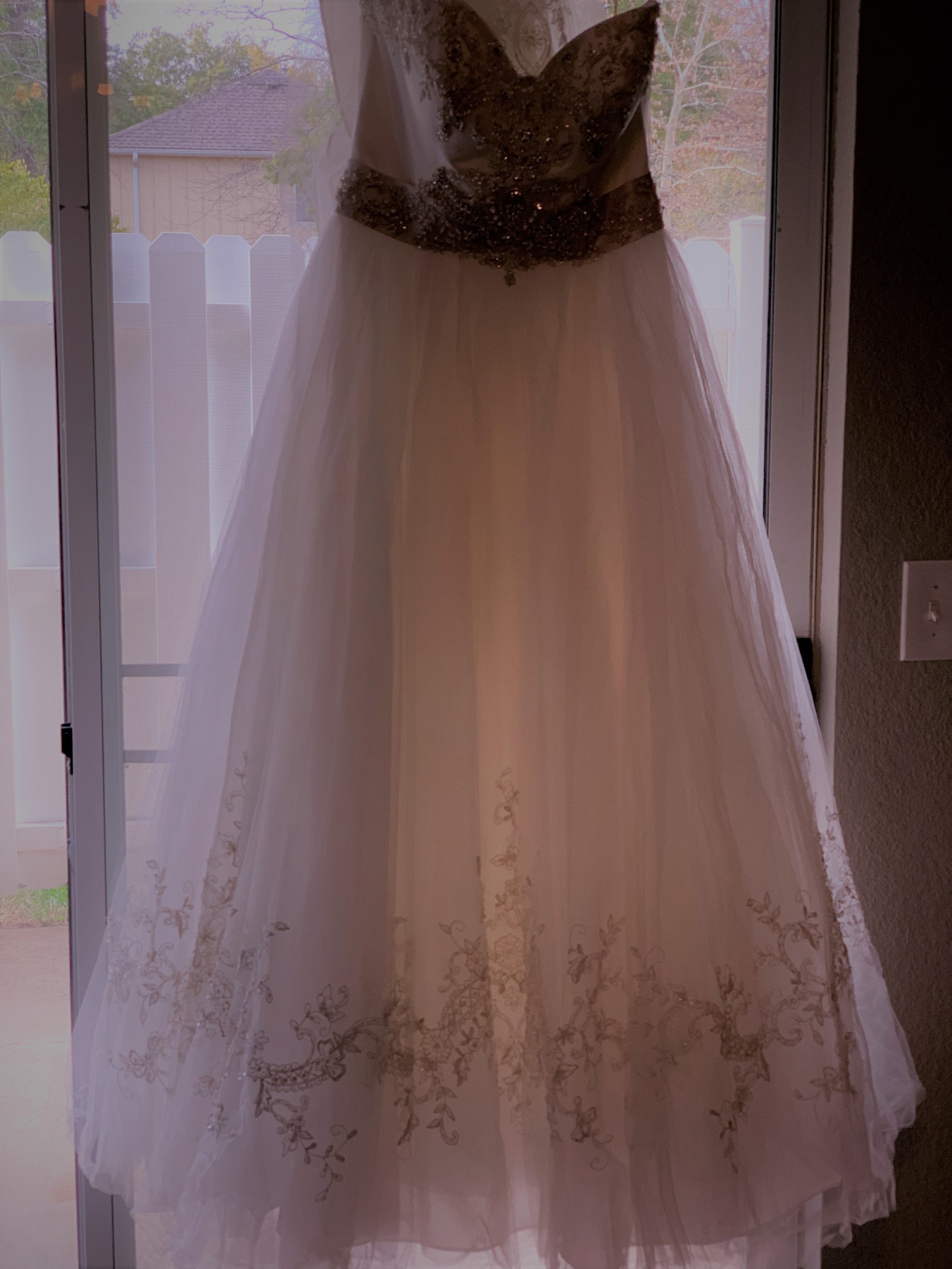 Casablanca Bridal Style 2077 Used Wedding Dress Save 57
