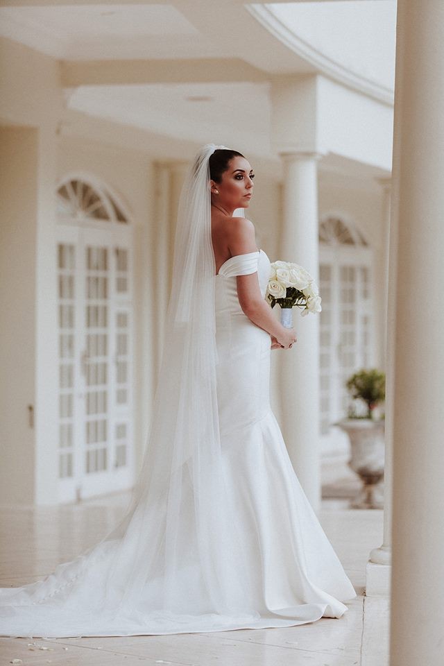 used pronovias wedding dress