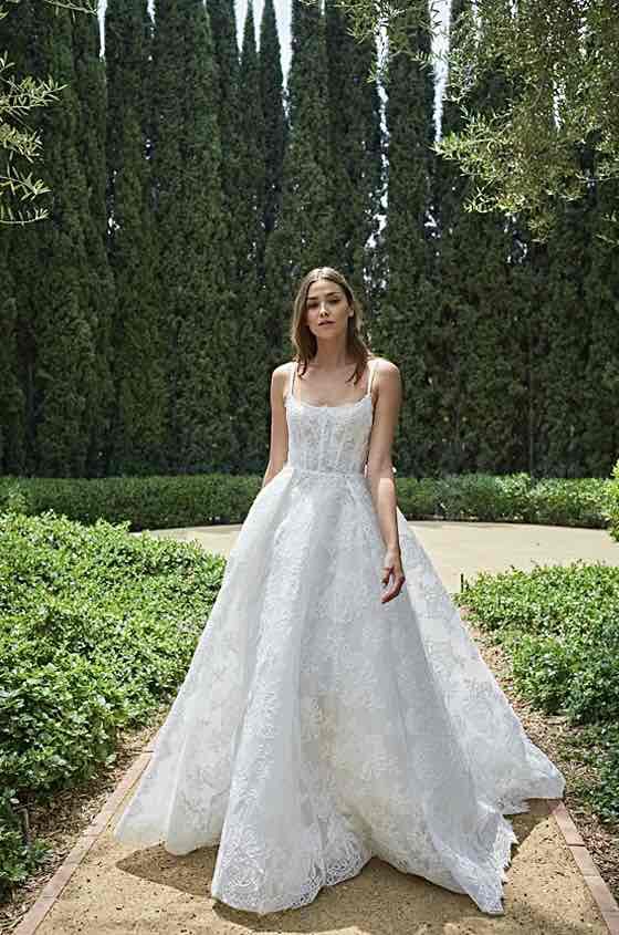Monique Lhuillier Magnificent Gown & Matching Veil New Wedding Dress ...