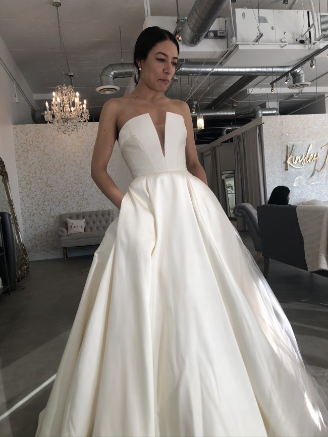 Anne Barge Emory New Wedding Dress Save 42% - Stillwhite