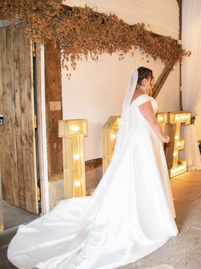 Stella York Saffron Wedding Dress Save 75 Stillwhite