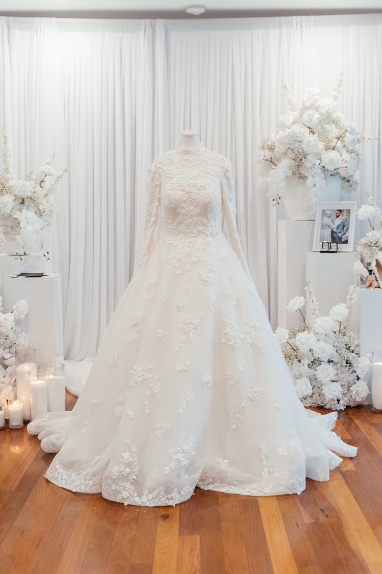 Designer Bridal House Wedding Dress Save 50% Stillwhite