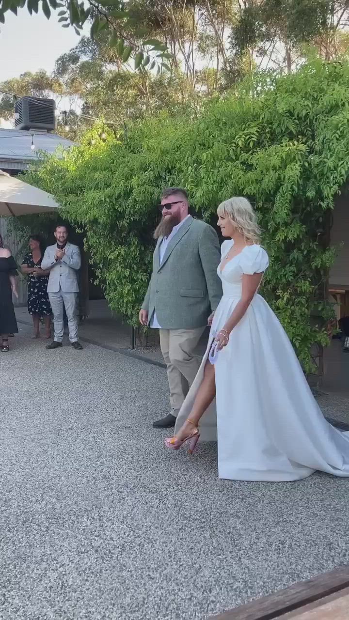 Love Honor Bridal, Florence Gown