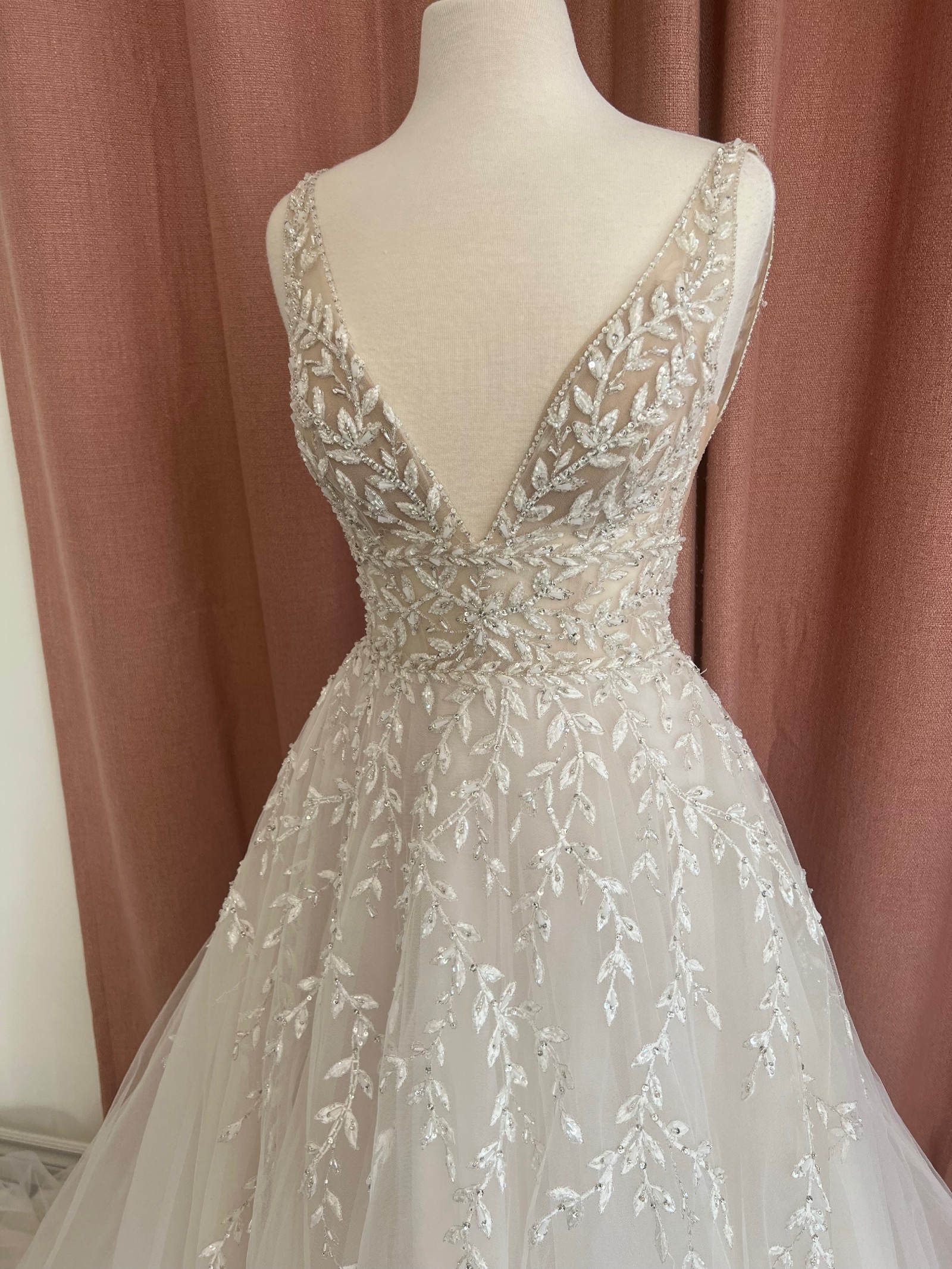 Justin Alexander Sample Wedding Dress Save 40 Stillwhite